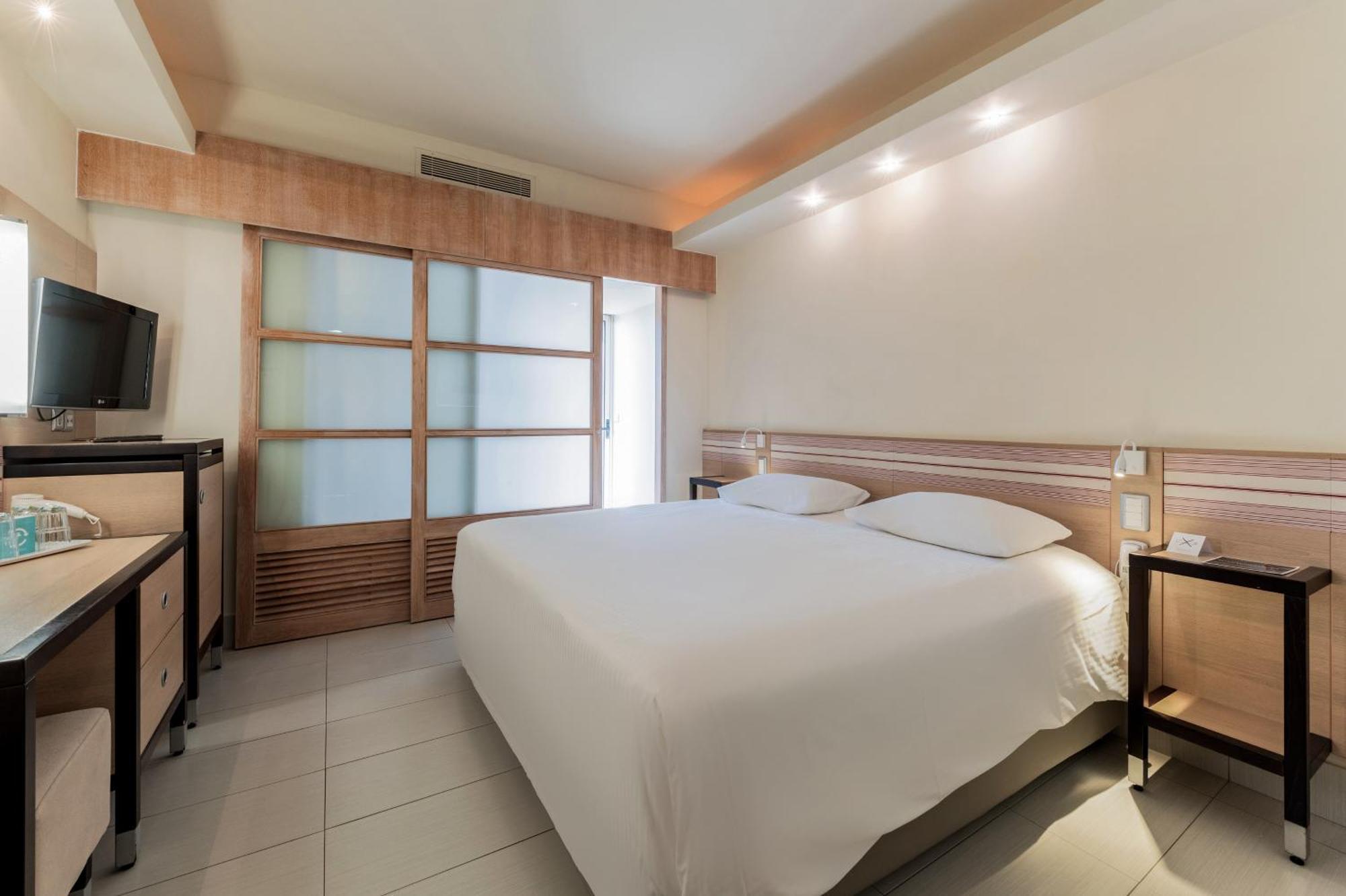 Esperides Hotell
