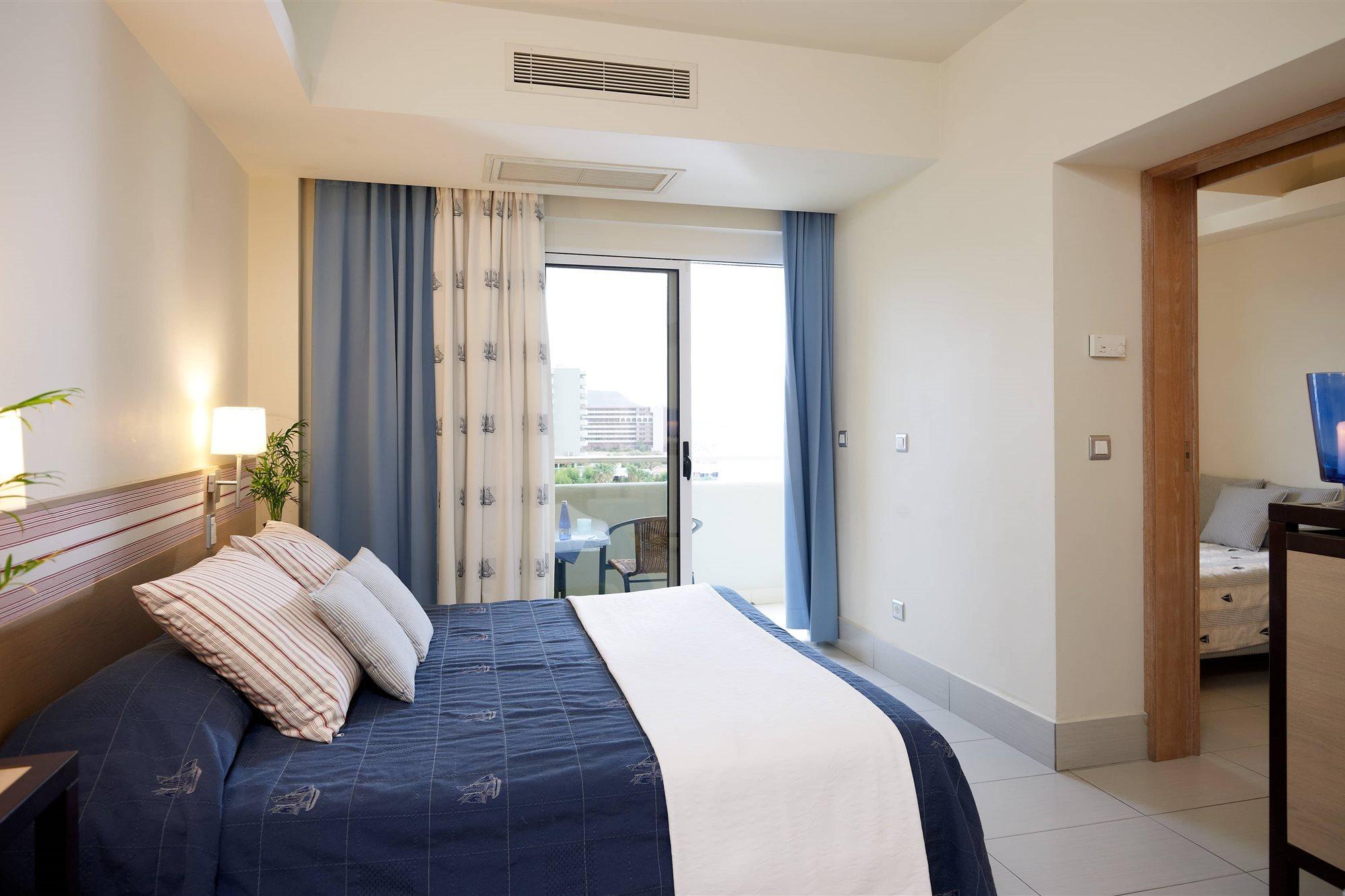 Esperides Hotel 4*